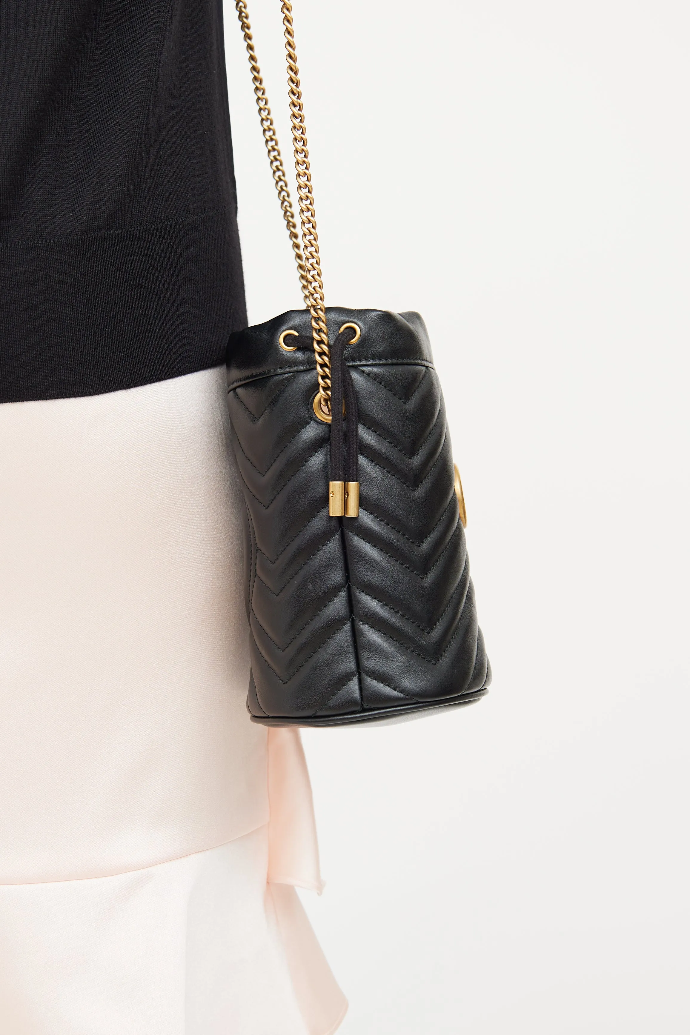 Black GG Marmont Chain Bucket Bag
