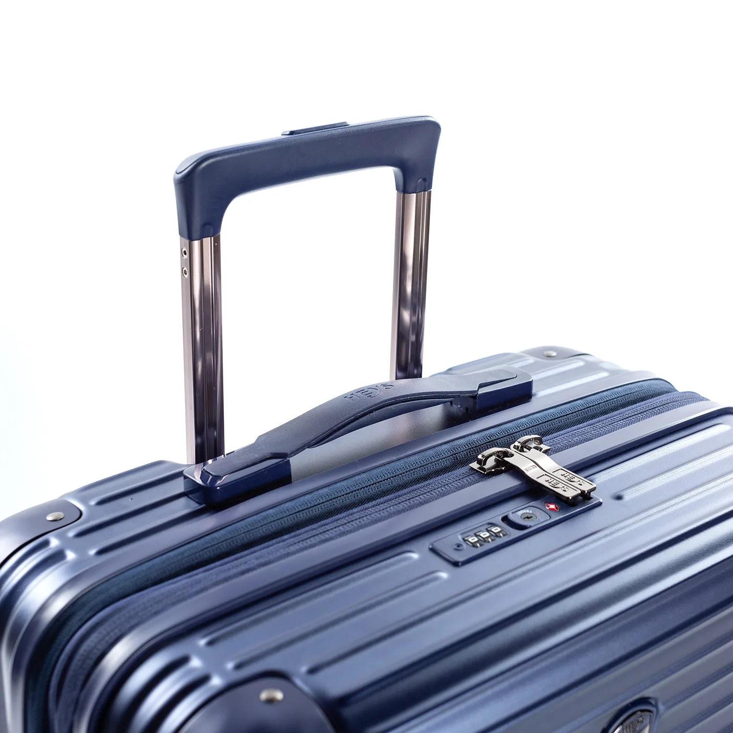 Cruze 30 Inch Luggage