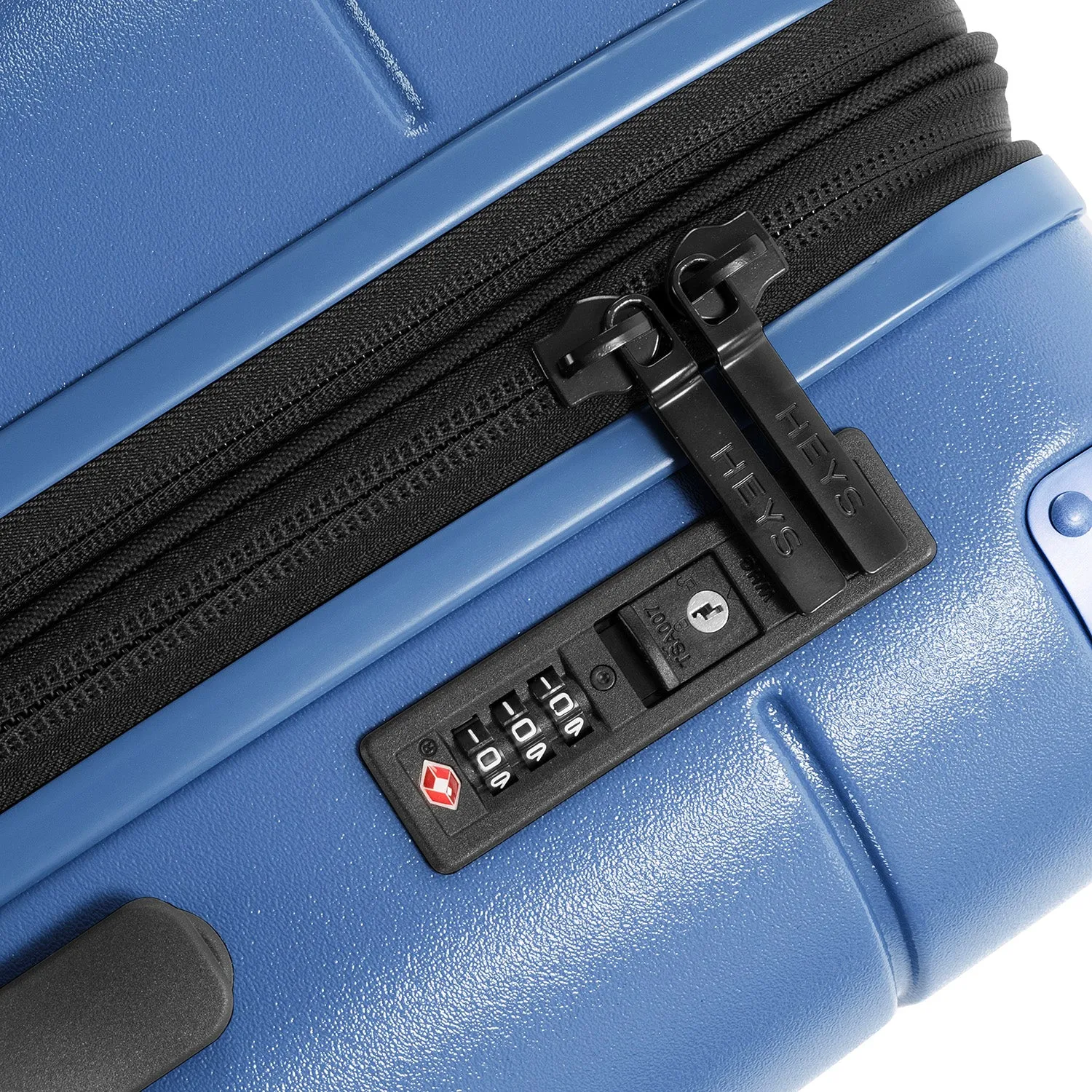 Zen 26 Inch Luggage